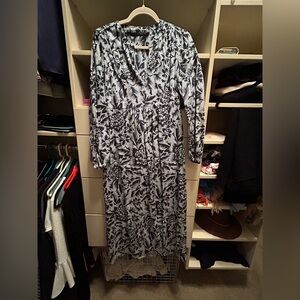 Zara Black, Blue and White Floral Long Sleeve Dress